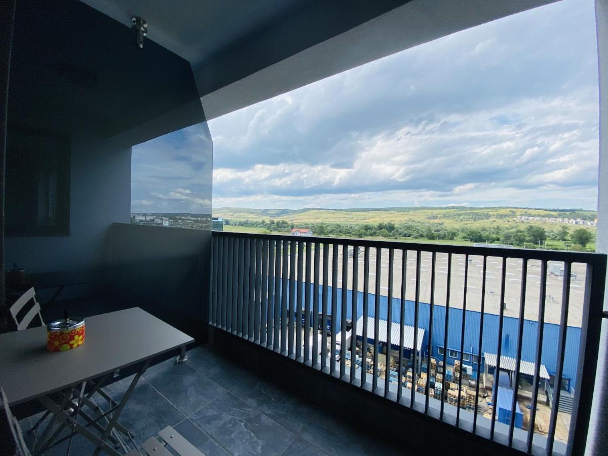 קלוז'-נאפוקה Deluxe Apartment With Balcony And Private Parking In Colvmna Residence מראה חיצוני תמונה
