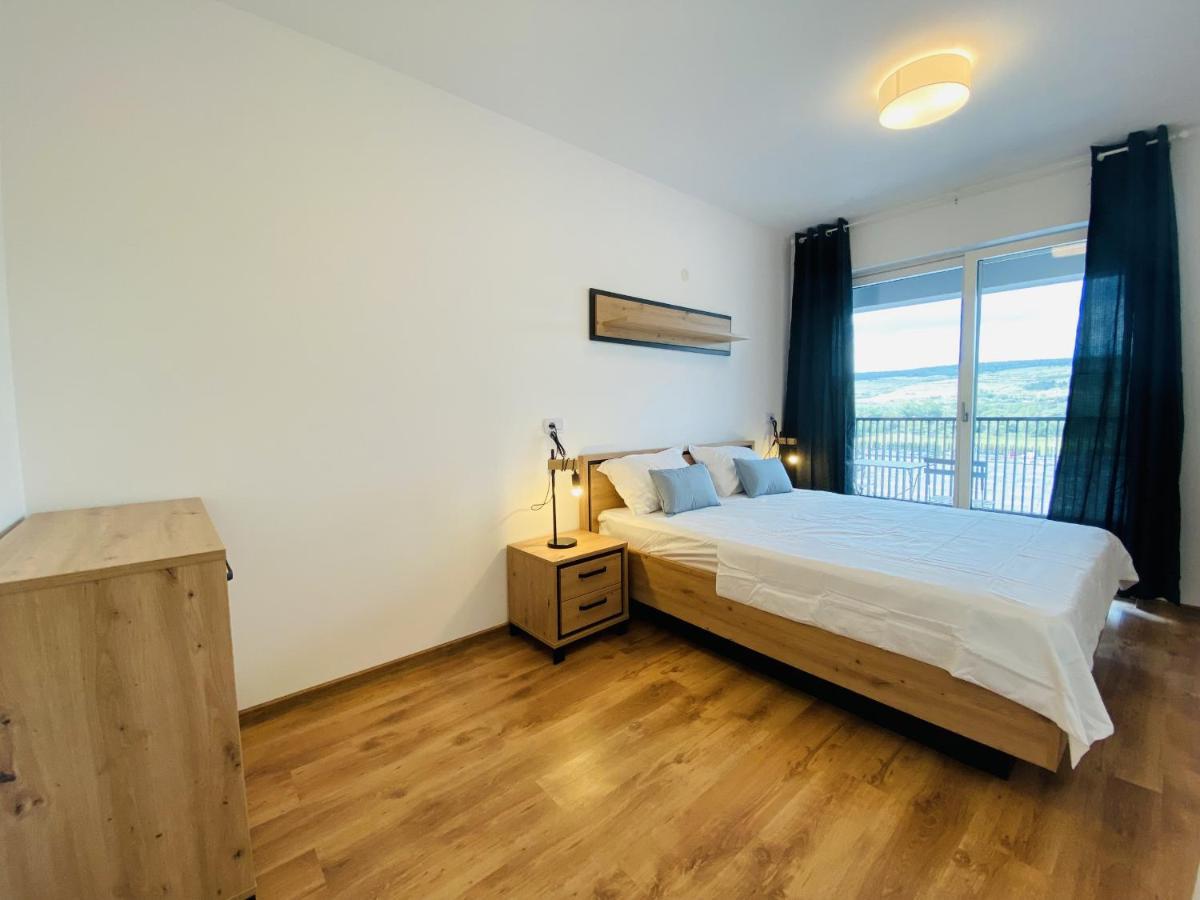 קלוז'-נאפוקה Deluxe Apartment With Balcony And Private Parking In Colvmna Residence מראה חיצוני תמונה